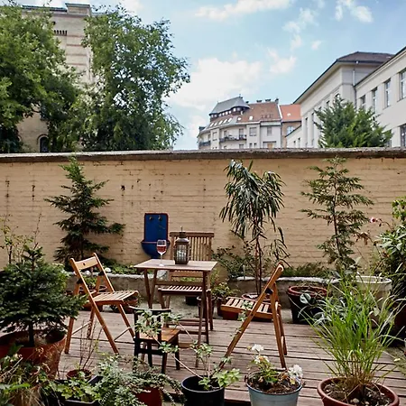 Apartment Secret Garden Budapest