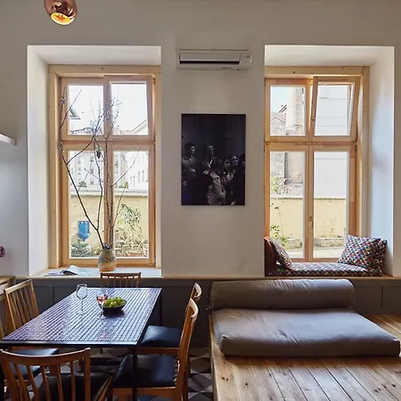 Secret Garden Apartment Budapest